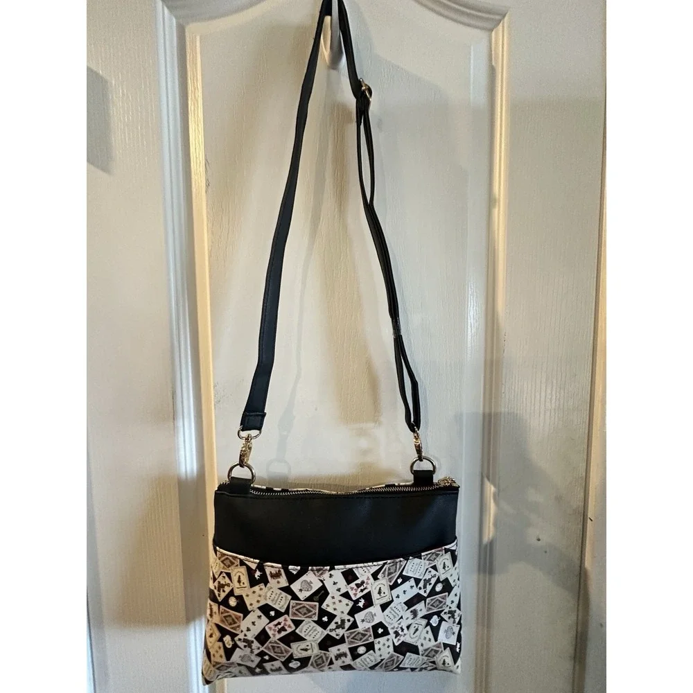 Alice on Wednesday Frame Shoulder Bag Clear Window Black Playing Cards Key Charm